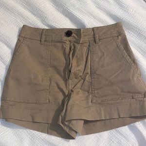 khaki high waisted shorts